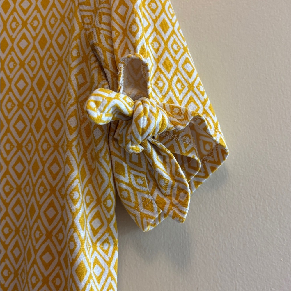 Yellow Diamond Pattern Tee - Picture 2 of 4